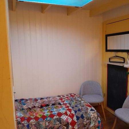 Out Of Amsterdam, River Apartment Close To City Broek in Waterland Exteriör bild